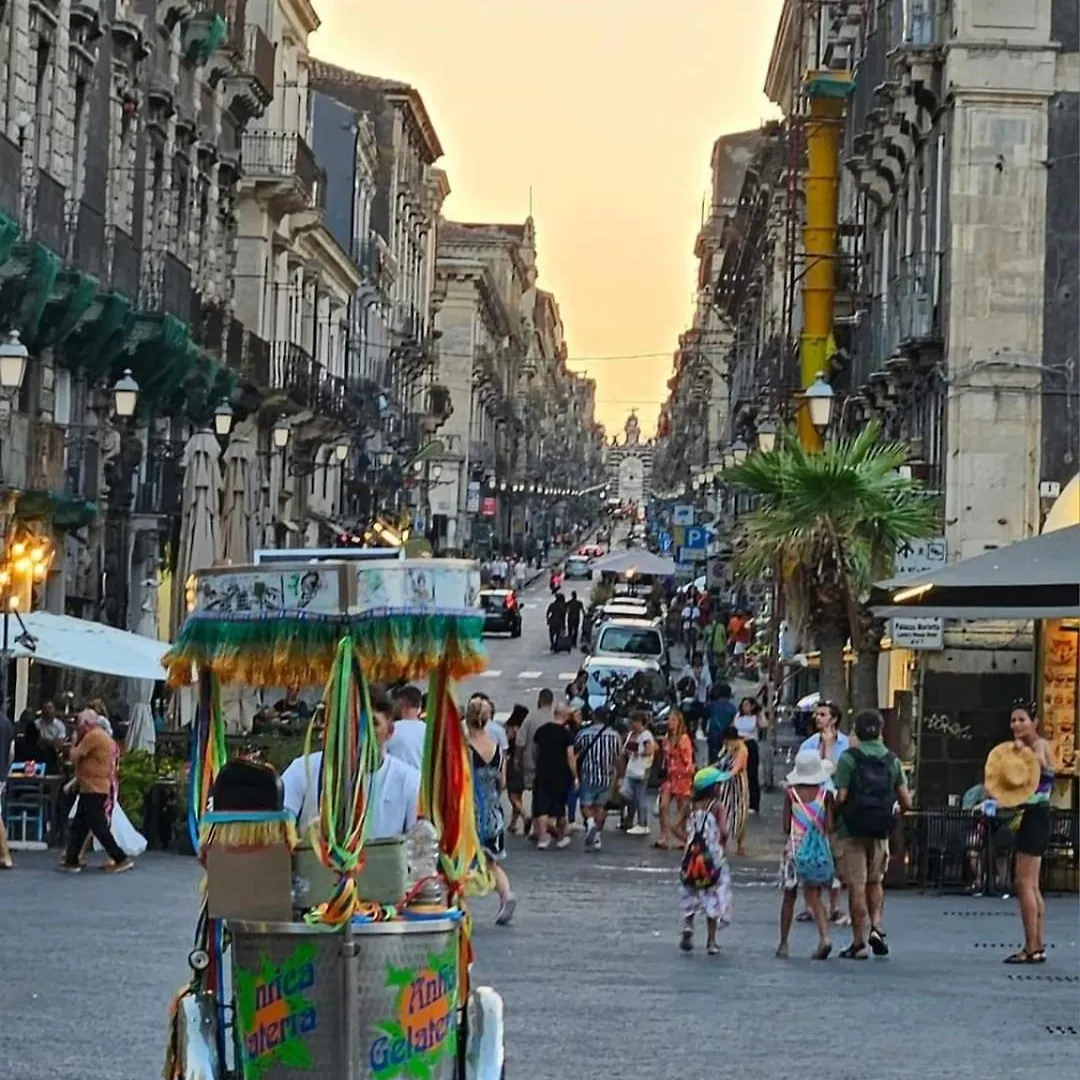 Lucky House Villa Catania 0*,  Italy